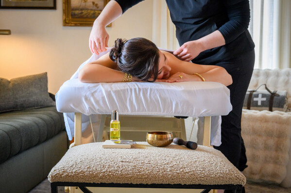 Kat Florence Hotel Launches Daily La Mer Massage Experience