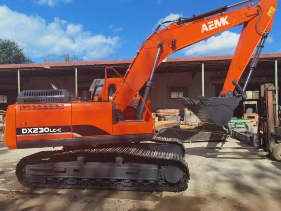 AEMK DX230LC-C Excavator Doosan Standard Engine Kawasaki Hydraulic Pump Excavator – Used Equipment Supplier