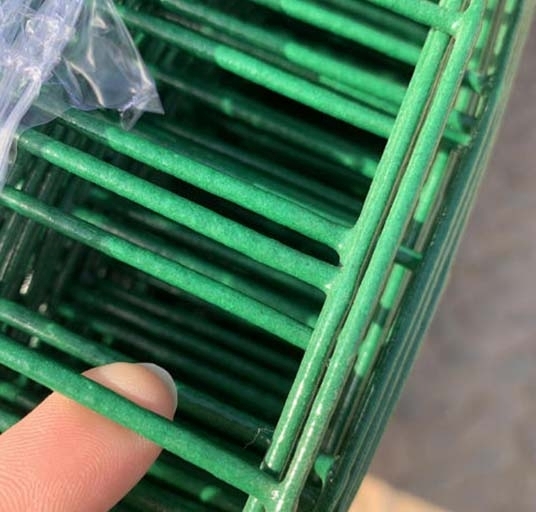 4 mm PVC Welded Wire Mesh Fence – V-Fold, for Home &amp; Garden – Security Fencing